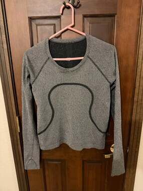 Lululemon Swiftly Tech Long Sleeve 2.0 Shine Metallic Grey